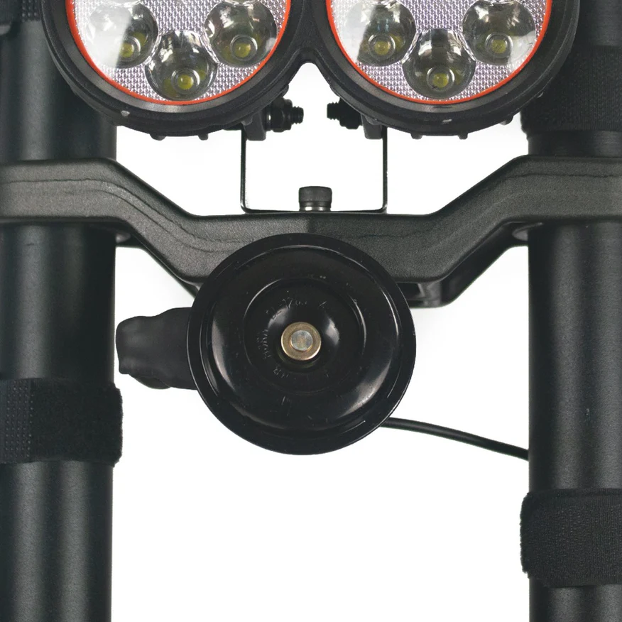 KAABO motorcycle-grade horn 48V-60V mounted, compatible with Wolf Warrior and King series.