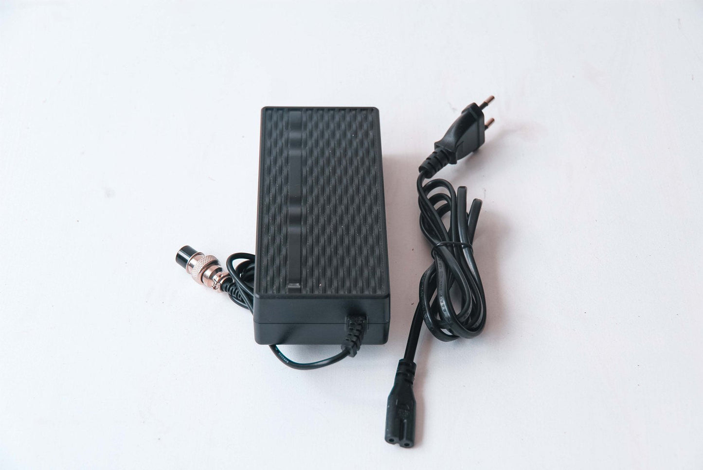 Electric Scooter Charger - Versatile 48V to 72V Models