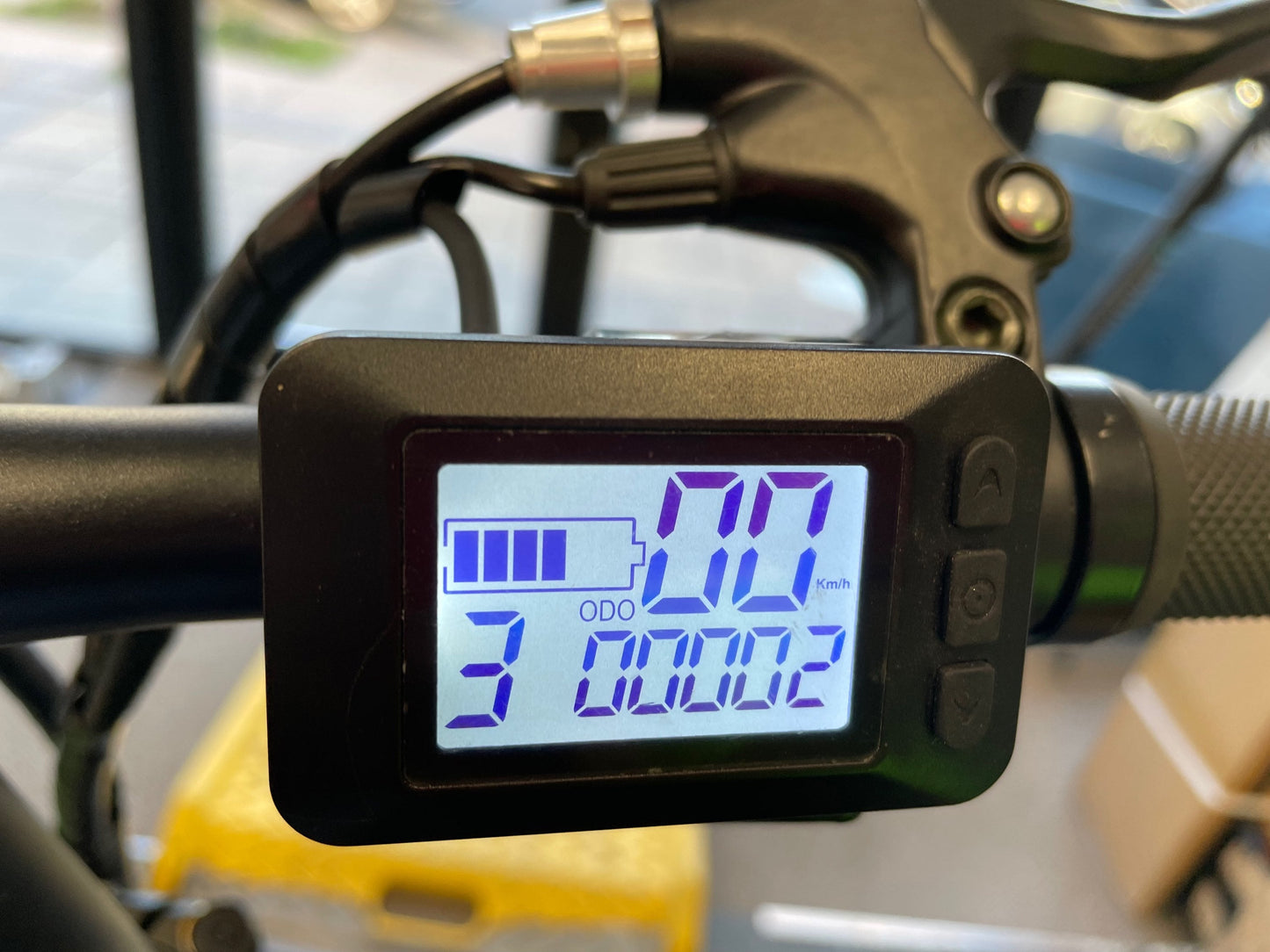 EZWheel City Electric Scooter with 16-inch Tires