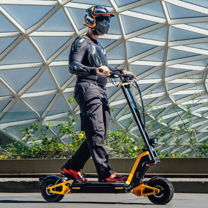 InMotion RS Super eScooter Lifestyle Riding in the City
