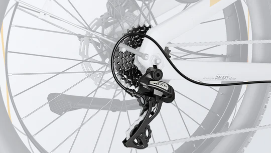 <strong>Shimano Altus 8-Speed Shifter</strong>