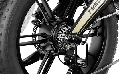 HEYBIKE Tyson ebike drivetrain and wheel detail.