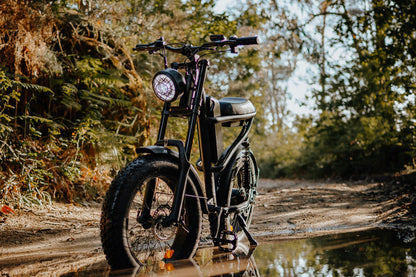 Z8 Electric bike on a muddy path in a forest