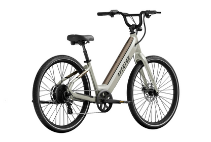 AVENTON Pace 4 Step-Through