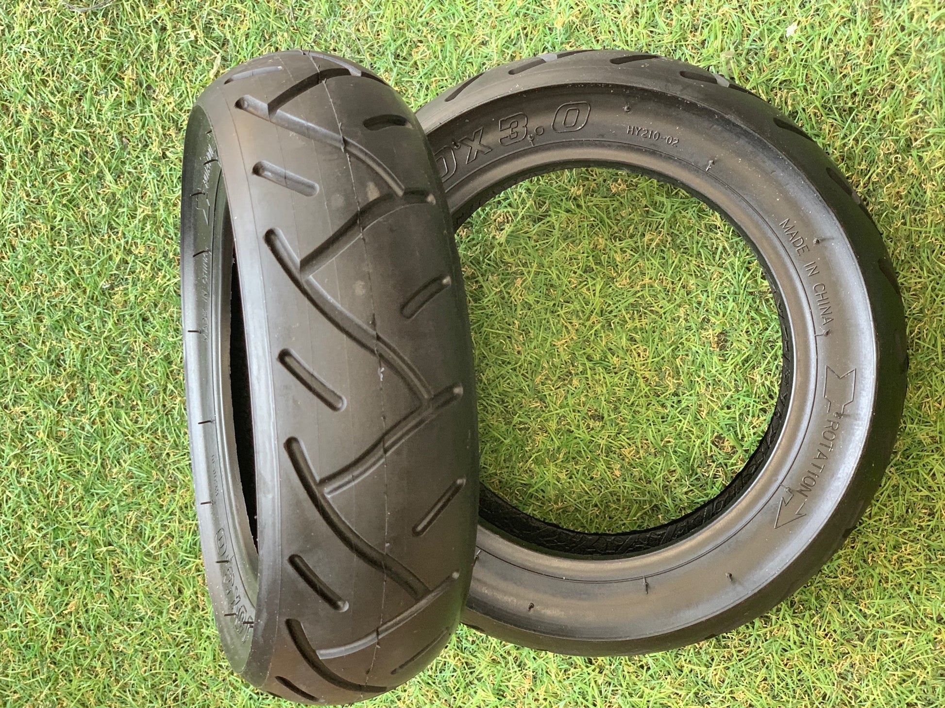 Scooter Tire (Pneumatic) - Durable and Versatile Options