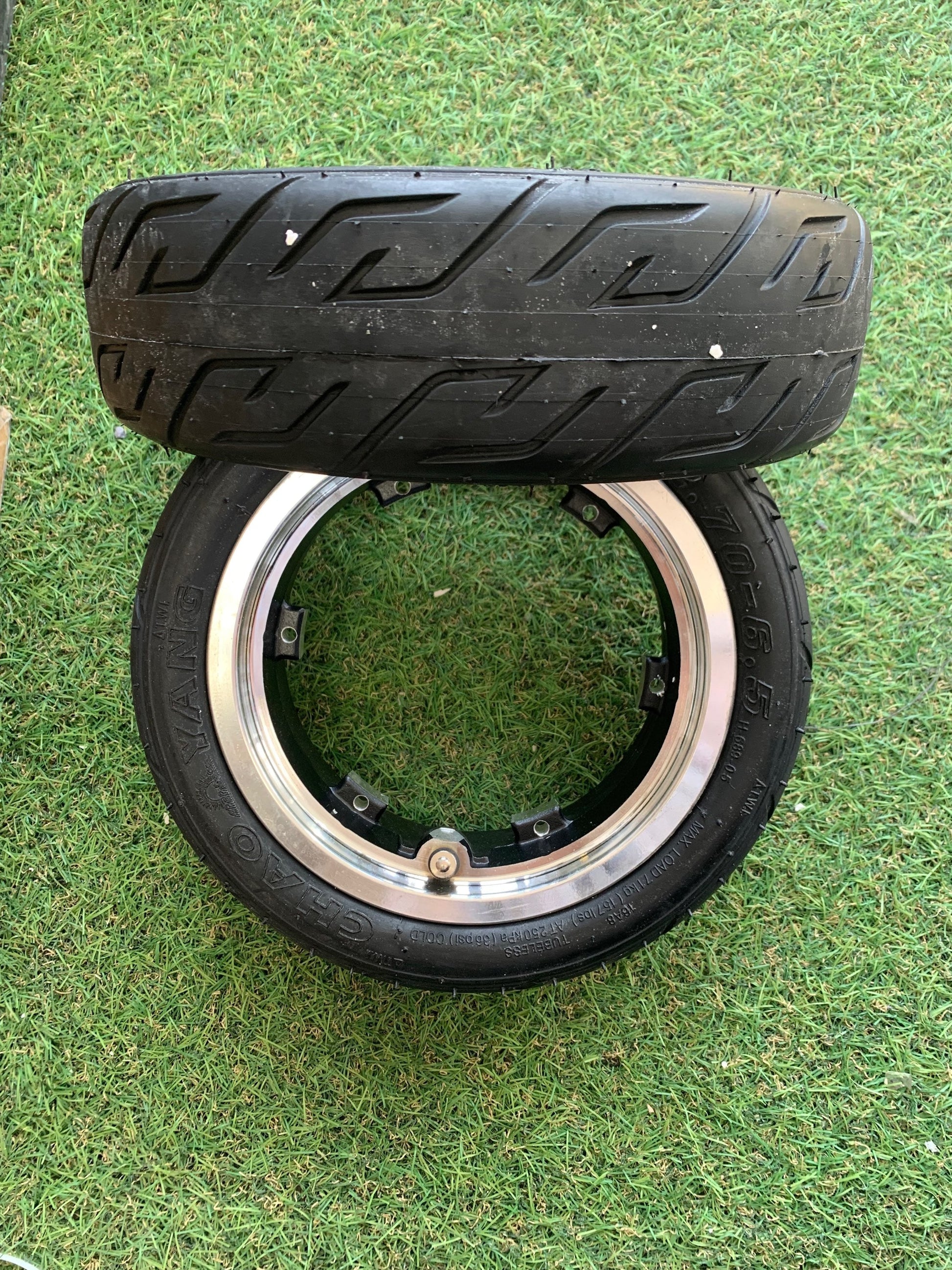 Scooter Tire (Pneumatic) - Durable and Versatile Options