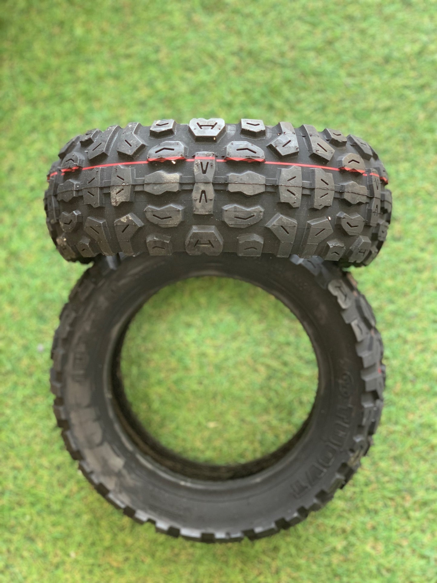 Scooter Tire (Pneumatic) - Durable and Versatile Options