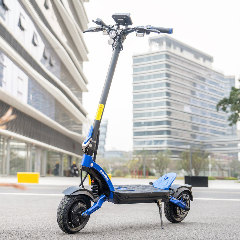 Kaabo Mantis X Plus Blue Lifestyle City Left Side
